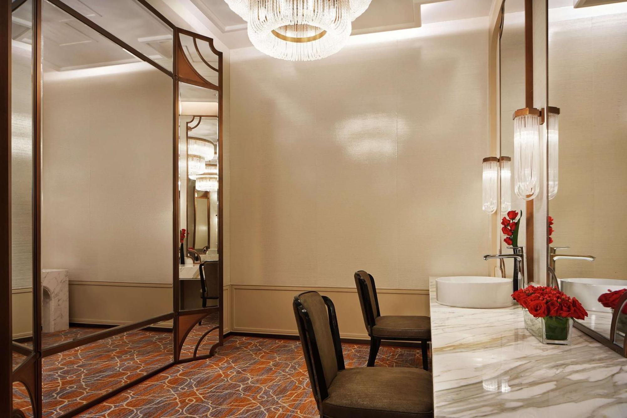 Conrad Tianjin Hotel Exterior foto